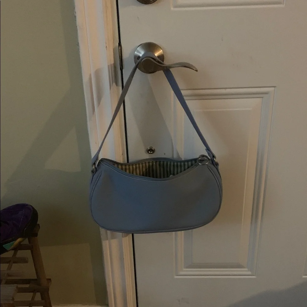 Vintage Lacoste Sky Blue mini baguette Shoulder Bag - Picture 5 of 7